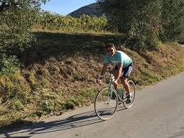 Ruhige Ausfahrt Am Tag Nach Den Anstrengungen Der Eroica 2018 Bianchi Rennrad Fahrradtour Eroica Fahrradfahren Fahrradliebe Passioneceleste E Fahrradtour