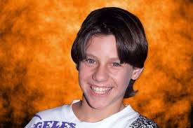 18 Things to Know About Jewish 'Hocus Pocus' Star Omri Katz