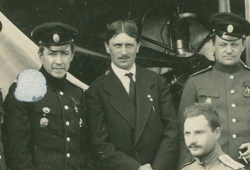 The stories of the first men (and the first woman) to fly in India
