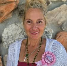 Kristen Adkins's Instagram, Twitter & Facebook