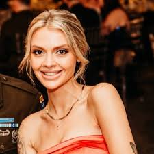 Latisha Mitchell (@latisha_annn)