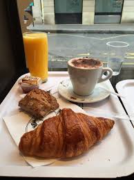 Photo Of La Petite Marquise Paris France One Of The Best Croissants I Had In Paris At Affordable Price In 2020 Food Foodie School Food