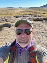 NEWSLETTER OF THE FRIENDS OF THE DEPARTMENT OF THE HISTORY OF ART  UNIVERSITY OF CALIFORNIA, RIVERSIDE