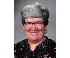 Paula Jensen's Instagram, Twitter & Facebook