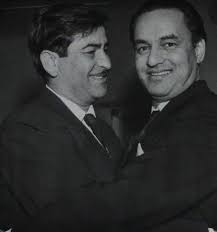 Same Mukhda, Two Different Songs. 1. a) Hum Tujhse Mohabbat Karke Sanam (  Awara, 1951) Lyricist: Hasrat Jaipuri; Music Directors : Shankar Jaikishan  ; Playback Singer : Mukesh. This iconic song is