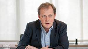 Seminář „ekonomická filosofie pro 21. Radni Vyzvali Sefa Ct Dvoraka Aby Vysvetlil Mozny Stret Zajmu Lipovska Prisla S Policejni Ochrankou Hospodarske Noviny Ihned Cz