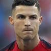 Полное имя — криштиану роналду душ сантош авейру (cristiano ronaldo dos santos aveiro). 1