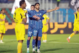 استقلال مقابل فجر سپاسی