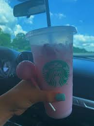 Starbucks Pink Drink Birthday Cake Pinterest Brookegerathy Vsco Brookegerathy2 Pink Drinks Starbucks Drinks Drinks