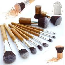 Plastikfreies Bad 38 Tipps Fur Weniger Mull Im Bad Careelite Lidschatten Pinsel Rougepinsel Plastikfrei