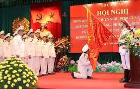 Gần đây, lĩnh vực nông nghiệp cũng đã thu hút ngày càng nhiều các doanh nghiệp phát triển nông nghiệp theo hướng công nghệ cao là điều tất yếu. Ká»· Niá»‡m 74 NÄƒm Ngay Truyá»n Thá»'ng Lá»±c LÆ°á»£ng Cong An Nhan Dan 19 8 1945 19 8 2019 Phat Huy Truyá»n Thá»'ng Trung Vá»›i Ä'áº£ng Táº­n Tá»¥y Vá»›i Dan Vi NÆ°á»›c Quen