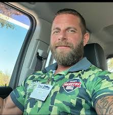 Ryan Eber's Instagram, Twitter & Facebook