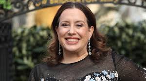 Bridgerton' Author Julia Quinn Launches Exclusive New Project for Romance  Fans