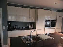 The magnolia warbler (setophaga magnolia) is a member of the wood warbler family parulidae. Endlich Ist Die Da Unsere Kuche Kuchenplanung Einer Kuche Von Ballerina