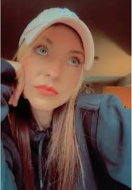 Carly Templeton's Instagram, Twitter & Facebook