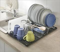 Pin Ot Polzovatelya Hoorein Emaan Na Doske Kitchen V 2020 G Stellazhi Dlya Posudy Sushilka Dlya Posudy Interer