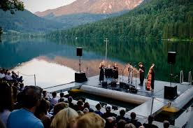 Sie wurde in der 2. Julia Lacherstorfer Wellenklaenge Lunz Am See