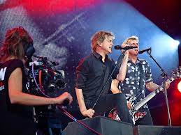Check spelling or type a new query. Die Toten Hosen Gehen In Dresden Baden