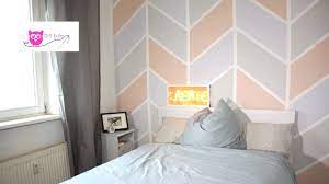 Wand streichen ideen und effekte fur dein zuhause brigitte de. Wand Streichen Bunt Im Chevron Muster Diy Eule Youtube