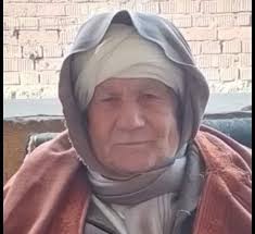 ياترا هترجعينااا لي اهلينا زي مجبتينااا ولة ناوية معانا ع اي..!