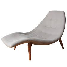 Maybe you would like to learn more about one of these? Pin By Debbie Small On For The Home Mid Century Modern Chaise Lounge Modern Chaise Lounge Modern Chaise Lounge Chairs