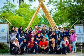 Uitm yang mempunyai kampus hampir di setiap negeri di malaysia sentiasa memastikan program pengajian yang ditawarkan menepati piawaian yang ditetapkan. Persatuan Kejuruteraan Awam Uitm Home Facebook
