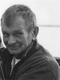 Leslie V. Dickens (1926-2004)