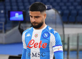 Another seemingly innocuous interview question, this is actually a perfect opportunity to stand out and show your passion for and connection to the company. Gazzetta De Laurentiis Does Not Want To Speak To Insigne S Attorney The Frost Is Total