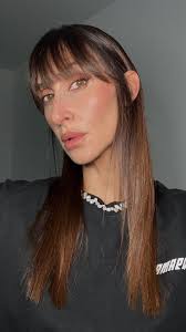 Jamais tanné de ce combo 🤎🩷, Check out mes stories pour mon makeup yeux  avec ce même crayon. , Et oui oui j’utilise ce crayon yeux aussi pour mon  contour et mes lèvres !!! , Je te donne les infos pour ...