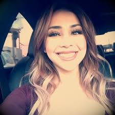 Esme Barnes (@blondlin)