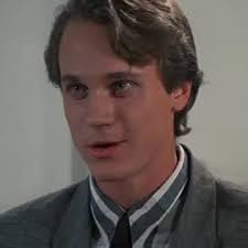 Truman-Lodge aus Lizenz zum Töten ist jetzt Reporter bei CBS News :  r/JamesBond