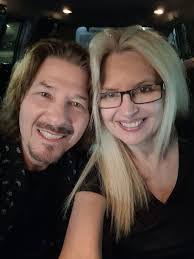 Alison Morrill's Instagram, Twitter & Facebook