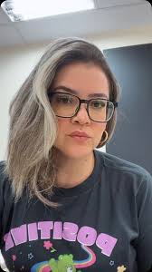 Tema pintinho para o meu pequeno José! Com os melhores fornecedores! 🐣💕💕  Decoração: @ideiascriativasfesta Fotos: @doceluzfotografia Doces:  @cironiadoces Arranjos florais: @mariaalice.flores Biscoitos decorados:  @maricookiedecorado Artesanato em ...