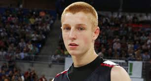 Video. ¡Record Guinness! 135 triples en cinco minutos