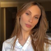 Lauren Staub's Instagram, Twitter & Facebook