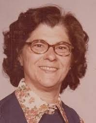 Ruth Kern's Instagram, Twitter & Facebook