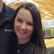 Allison Janke's Instagram, Twitter & Facebook