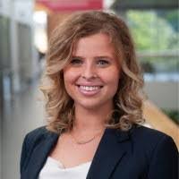 Sierra Williamson's Instagram, Twitter & Facebook