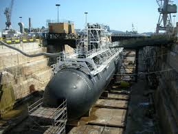 Les sna n'ont de nucléaire que la propulsion : Un Eclairage Serait A L Origine De L Incendie Du Sous Marin Nucleaire D Attaque Perle Agasm Sous Marins Sous Marin