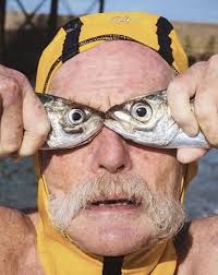 The Hastings Winkle Club Statue that commemorates the charitable  organisation of the same name. Formed in 1900 by Hastings Fishermen to help  the under privileged families of Hastings Old Town 💜