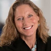 Elizabeth Heald's Instagram, Twitter & Facebook