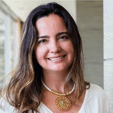 Flavia Silveira's Instagram, Twitter & Facebook