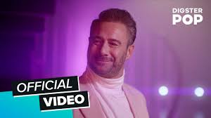 Her dazzling smile will honestly make your day a better one. Sasha Party Party Party Partyersatzsong Offizielles Musikvideo Youtube