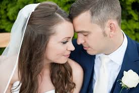 Louise and Byron's elegant wedding spans three counties