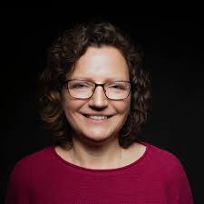 Can anyone recommend an architect and an architectural engineer please?