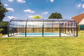 Le choix devient alors difficile, surtout si l'on a des attentes spécifiques. Abri De Piscine Les Reponses Aux Questions Que Vous Vous Posez Cote Maison