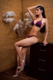 Diputada federal por #tepic, nayarit e ing. Reina De Belleza Quiere Ser Diputada