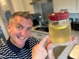 Is this water kefir a good replacement for kombucha in week 3 and 4? I  don't really have a good source of kombucha around me... Ingredients:  fermented liquid/water extract of ashwagandha root