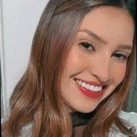 Lilia Flores's Instagram, Twitter & Facebook