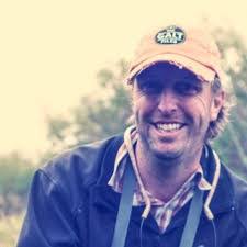 Aaron Everitt's Instagram, Twitter & Facebook